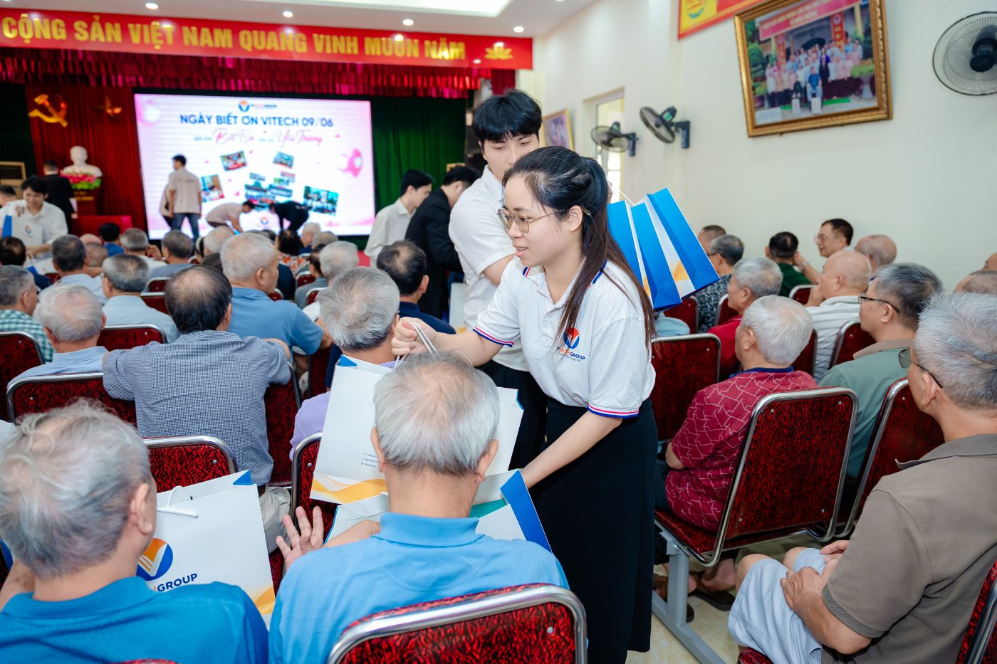 Ngày Biết Ơn ViTechGroup 2026: Khi Những Lời Cảm Ơn Kết Nối Cả Một Tập Thể
