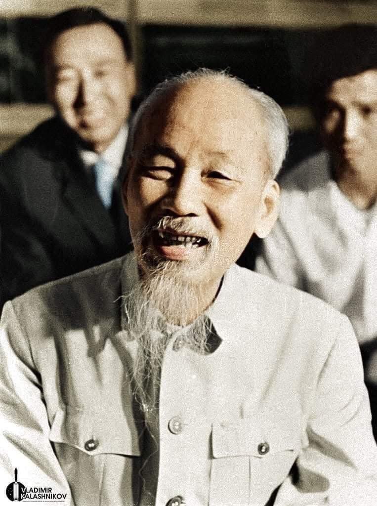 KỶ NIỆM 136 NĂM NGÀY SINH CHỦ TỊCH HỒ CHÍ MINH VĨ ĐẠI